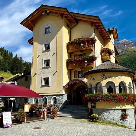 Hotel Pedranzini 산타카테리나발루프바 외부 사진