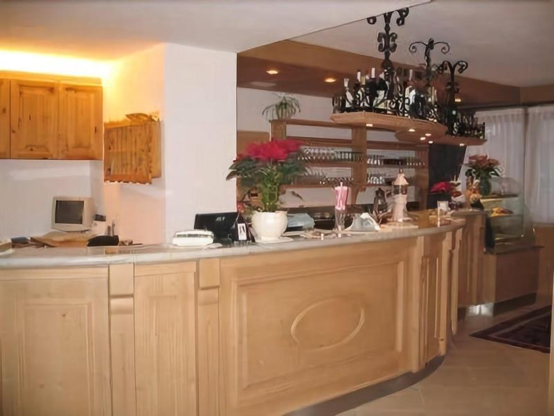 Hotel Pedranzini 산타카테리나발루프바 외부 사진