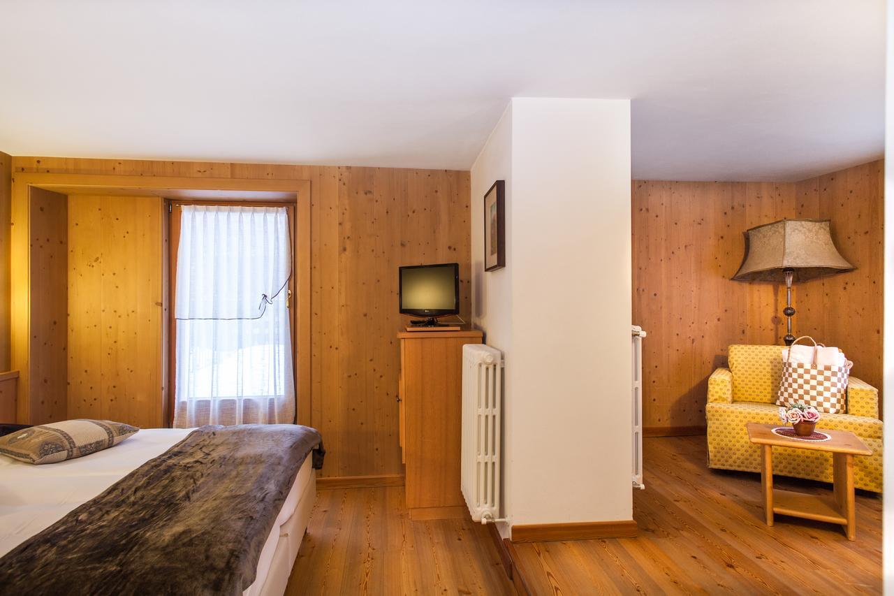 Hotel Pedranzini 산타카테리나발루프바 외부 사진