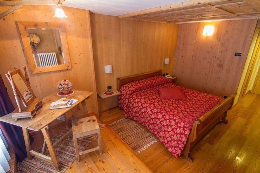 Hotel Pedranzini 산타카테리나발루프바 외부 사진
